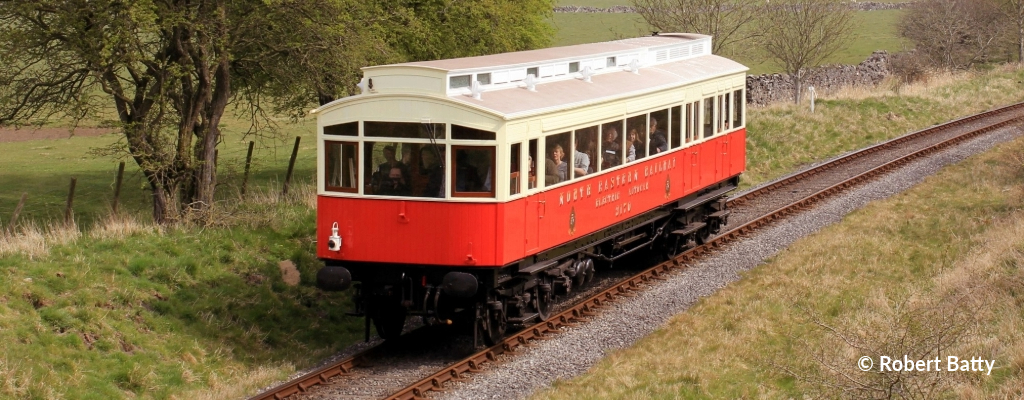 NER electric autocar photographed by Robert Batty